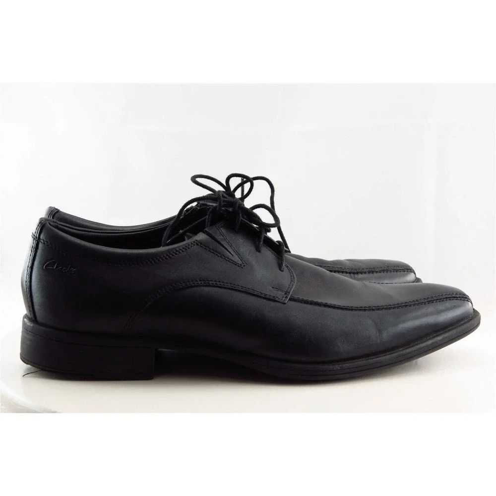 Clarks welcome shoe